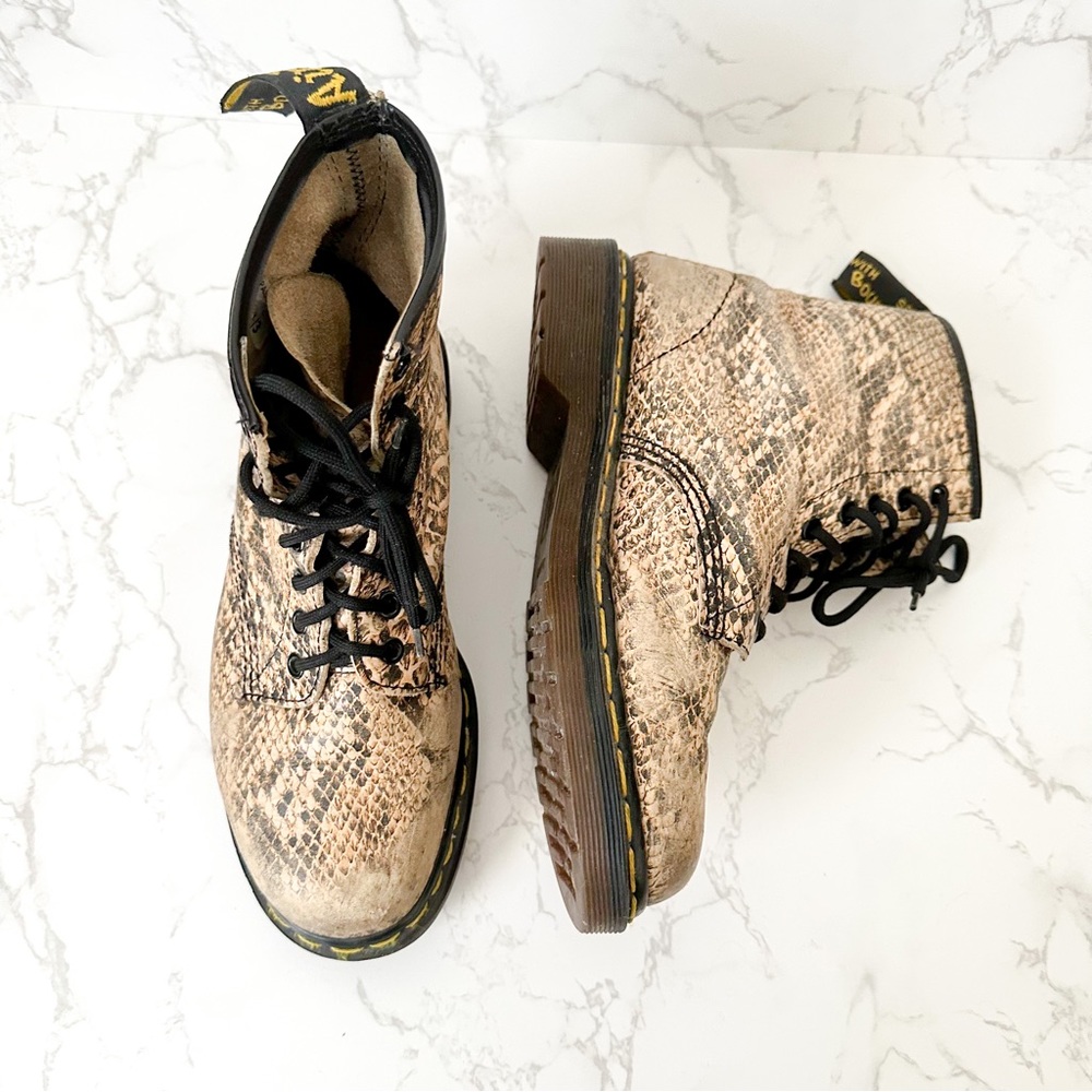 ⭐️ Dr Martens | Pascal Snack Print Leather Combat Boots